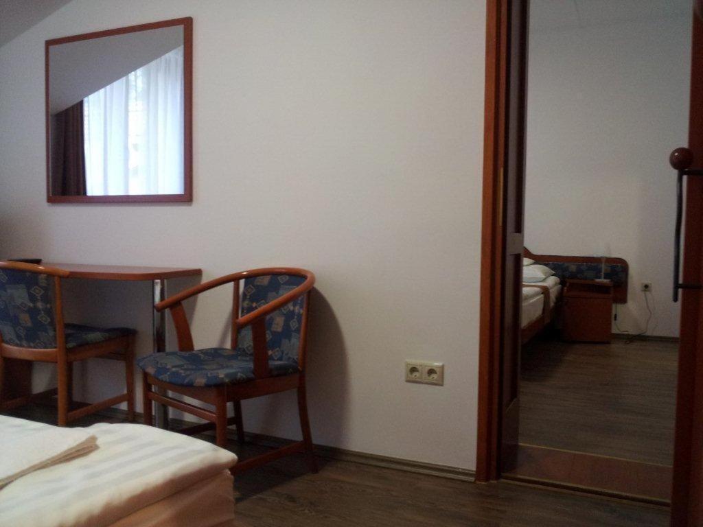 Fenyves Hotel Bekescsaba Zewnętrze zdjęcie